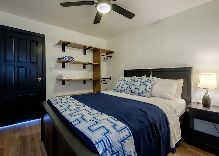 Aqua Vista Beachfront 3*